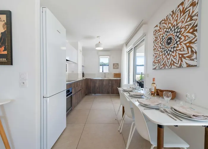 3-br Rooftop With Jacuzzi & Parking Daire Cannes
