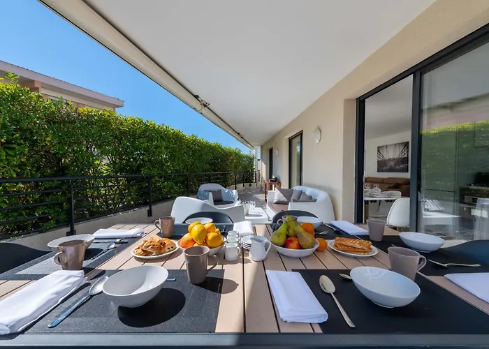 Daire 3-br Rooftop With Jacuzzi & Parking Cannes
