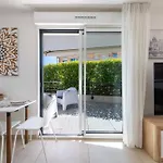 Appartement 3-br Rooftop With Jacuzzi & Parking Cannes