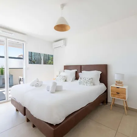 3-br Rooftop With Jacuzzi & Parking * 칸느